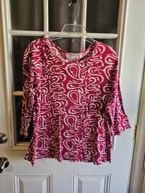 CJ Banks size 1x top